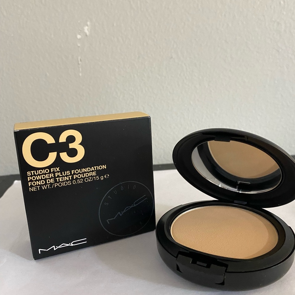 MAC Studio Fix Powder Plus Foundation, Full Size 15g, Original Formula, C3, NWB